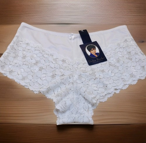 Vtg delta burke - lace, satin